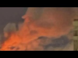 Армия нанесла мощный удар по столице сопредельного государства все горит