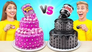 Черное vs Розовое Украшение Торта Челлендж _ Смешные Cитуации