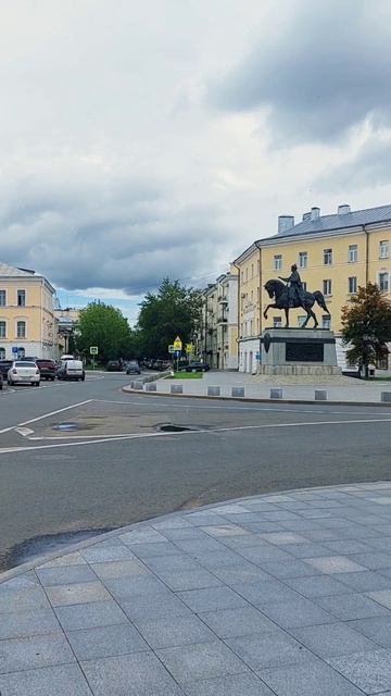 Почему Тверь называют младшим братом Петербурга.Три луча Твери: главный архитектурный секрет города
