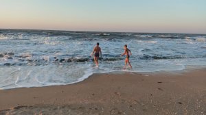 В волнах Азовского моря: драйв, восторг, красота природы и шум моря