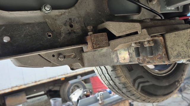 Kabe приехал на ремонт со сломанным рычагом #рессорнаяподвескакаравана