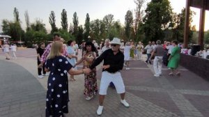 Элегантная дискотека..... 16.08.26.