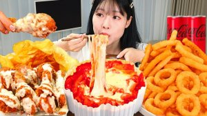 Мукбанг - токпокки и сырные закуски - звуки еды