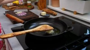 Фаршированная куриная грудка в лимонно-винном соусе, Лучше, чем в ресторане! 😍
