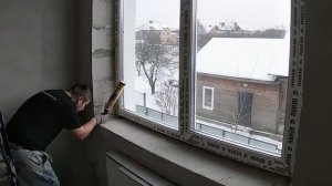 Как ЗАМЕНИТЬ СТАРУЮ ПЕНУ на окнах