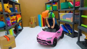 Крис и друзья играют с воздушными шариками и другие весёлые истории