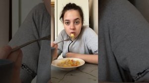 Кушаем на камеру