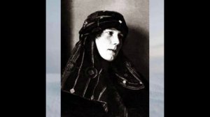 Никем не заменимая. 1 (по стихам Игоря Северянина)