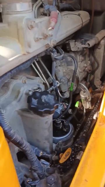 Кофе стоит 👍движок работает ровно)👍#прикол #экскаватор #рек #jcb #работа