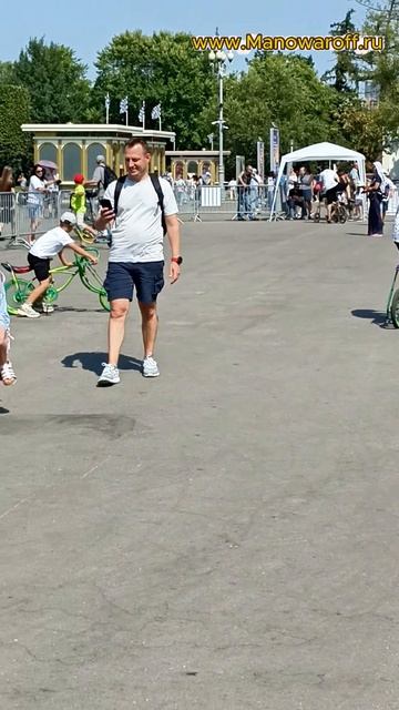 Велосипедный цирк на ВДНХ