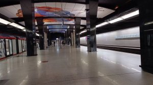 Самое красивое метро в мире | Метро в Москве | Осторожно двери закрываются