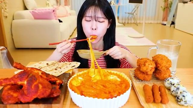 ASMR Мукбанг