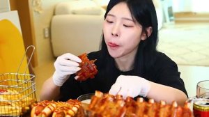 ASMR Мукбанг