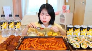 ASMR Мукбанг