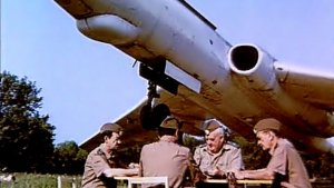 Бравые парни (1993)