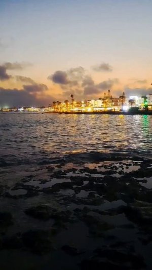 Где закат переходит в страсть 🌊 💃