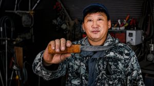 Как куют настоящий якутский нож: секреты мастера из Якутии