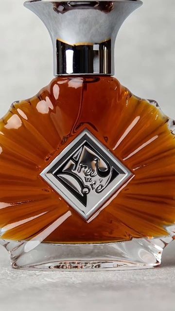 Mysore Incenza от Areej Le Doré.