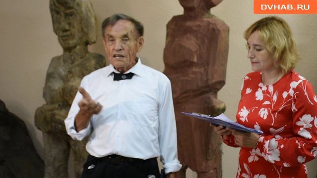 К 90-летию художника Александра Реутова открылась галерея его работ