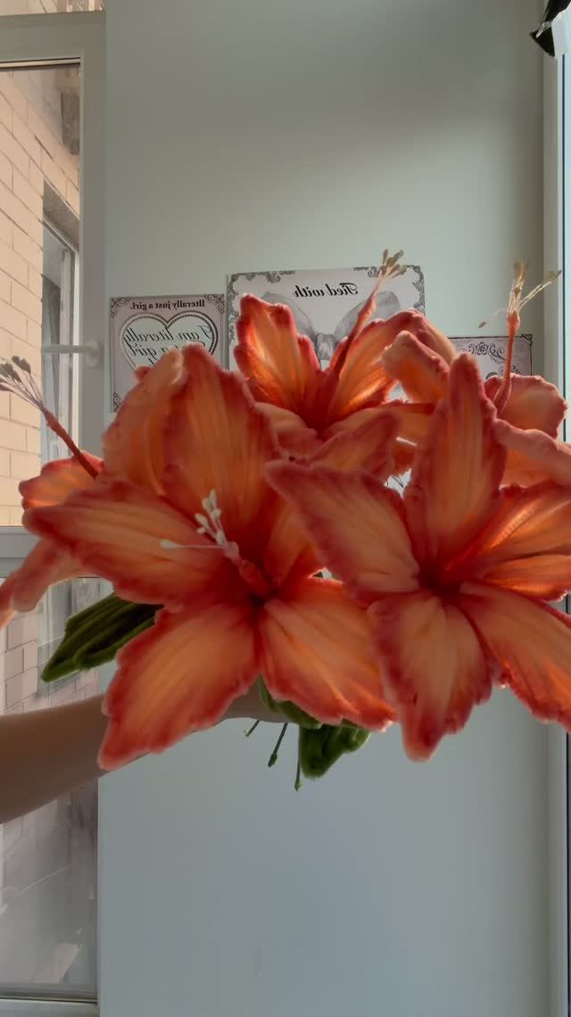 Гибискусы из синельной проволоки 🧡