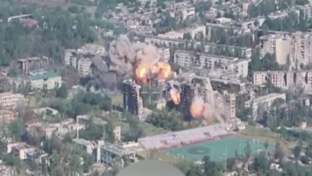 В яблочко. ВКС снайперски разносит дроноводов ВСУ.