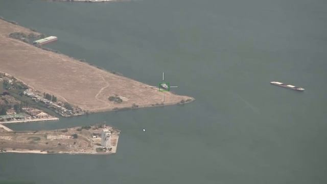«Герань» достала СВ-90 у причала.
