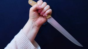 Школьница напала с ножом на двух сестер в Уфе