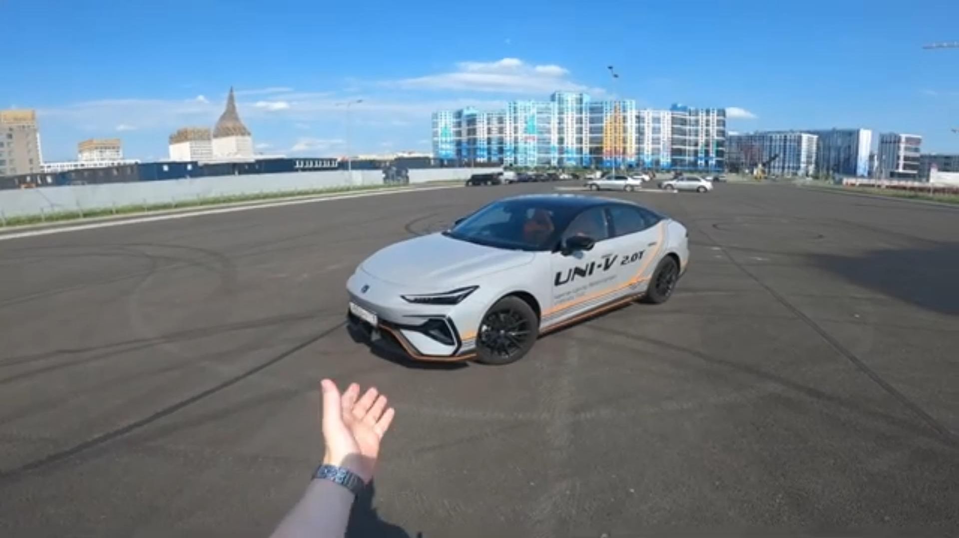 Обзор на новинку Changan ЮНИ-ВИ (UNI-V) от ТопКарРевью