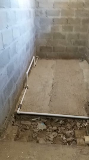 Продолжаю делать людям пластиковое отопление и немного тёплого пола .