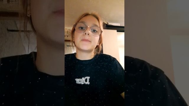 Я новый видеоблогер🪽