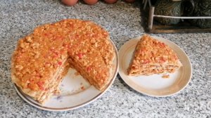 Очень вкусный закусочный торт из кабачковых блинчиков с фаршем а'ля Болоньезе,вам понравится !