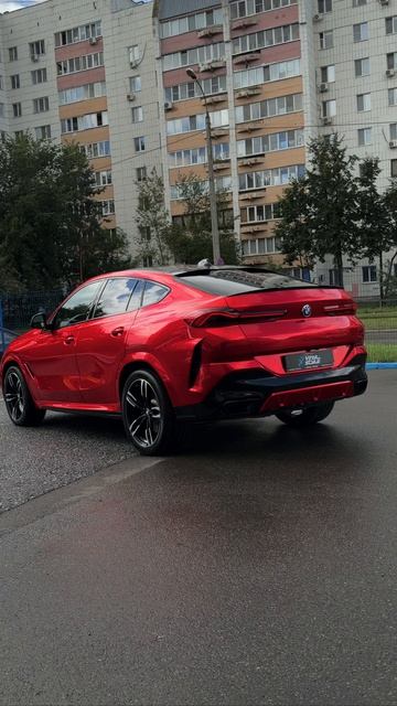 Оклейка автомобиля BMW X6 цветной полиуретановой пленкой
