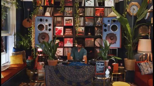 Stream Of Conscious Sounds: Spiritual Jazz And Beyond With J’peux Tim