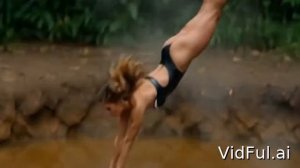 Прыгнула с дерева в ОГНЕННЫЙ КРАТЕР! Прыжок блондинки в кипящую лаву!