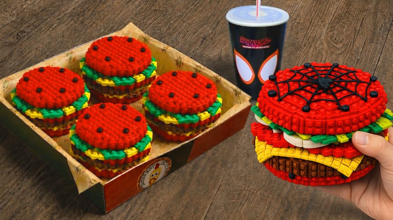 Совершенно новый конструктор LEGO с ГИГАНТСКИМ бургером-пауком!