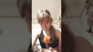 ем самую острую картошку в мире, зря я её съела 🥵🥵🥵🥵мне было очень остро
