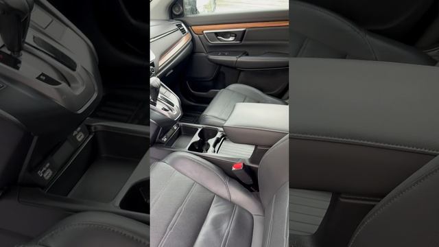 Honda CR-V V 2.4 черная 2021.