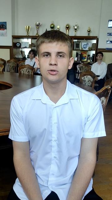 Знакомимся с первокурсниками ДонНТУ. Ярослав. ФИСП