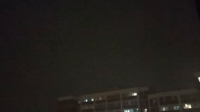 ВОТ РЕАЛЬНОЕ ВРЕМЯ. СМОТРИТЕ. Я ТАКОЙ ГРОЗЫ .... ЕЩЁ НЕ ВИДЕЛА. ВСЕ ГРЕМИТ.И СВЕРКАЕТ.