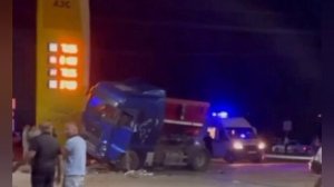 В Краснодаре фура влетела в очередь на заправке,есть погибшие и раненые
