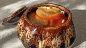 Горшочки с грибами и фаршем