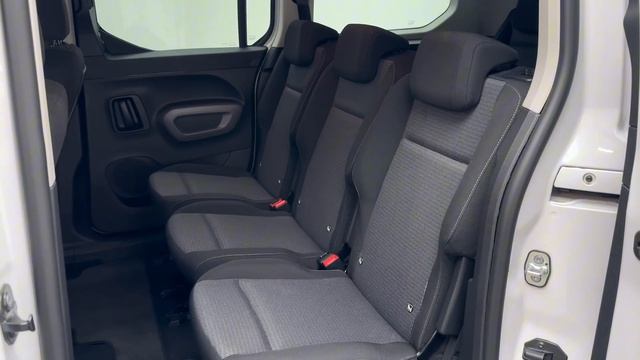 Toyota Proace City Verso, 2024