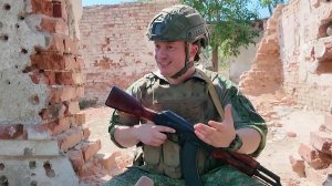 Британский блогер стал российским военнослужащим.
