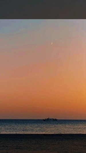 Воскресный закат 🌅
Анапа 16 августа 2026