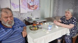 ПЕНСИОНЕРЫ ИЗ ДЕРЕВНИ Будет отменный салат Василич готовит всегда вкусно ПОДВАЛ ИЛЬИЧА