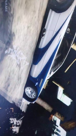 играем в need for speed most wanted 2005