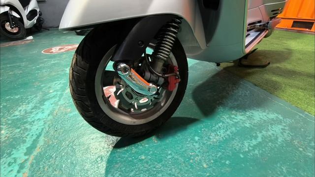VESPA GTS 300 ZAPM45202F0018155
