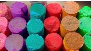 ASMR crush chalk