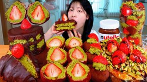 Мукбанг - шоколадные десерты - вариант я