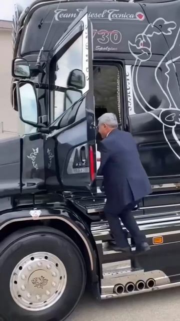 Scania T